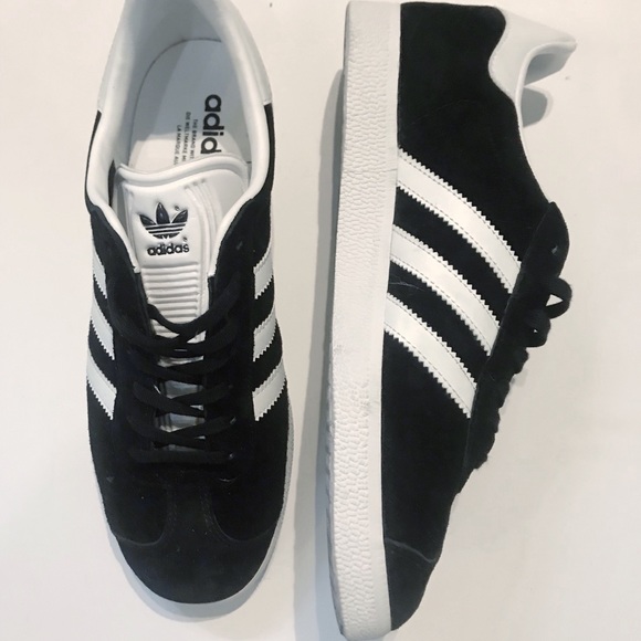 adidas Shoes - Adidas Gazelle Black